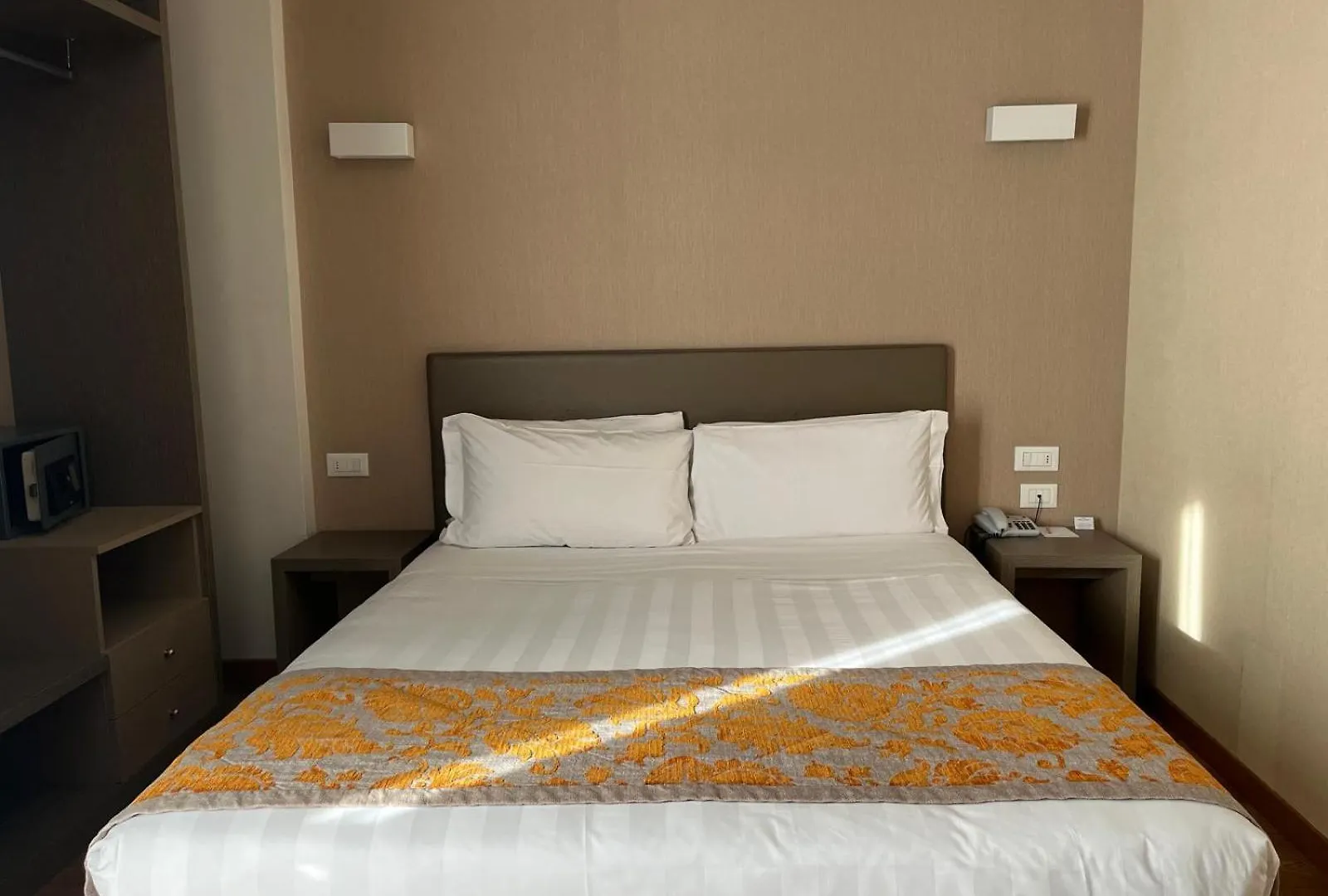 Hotel Napoleon Lucques