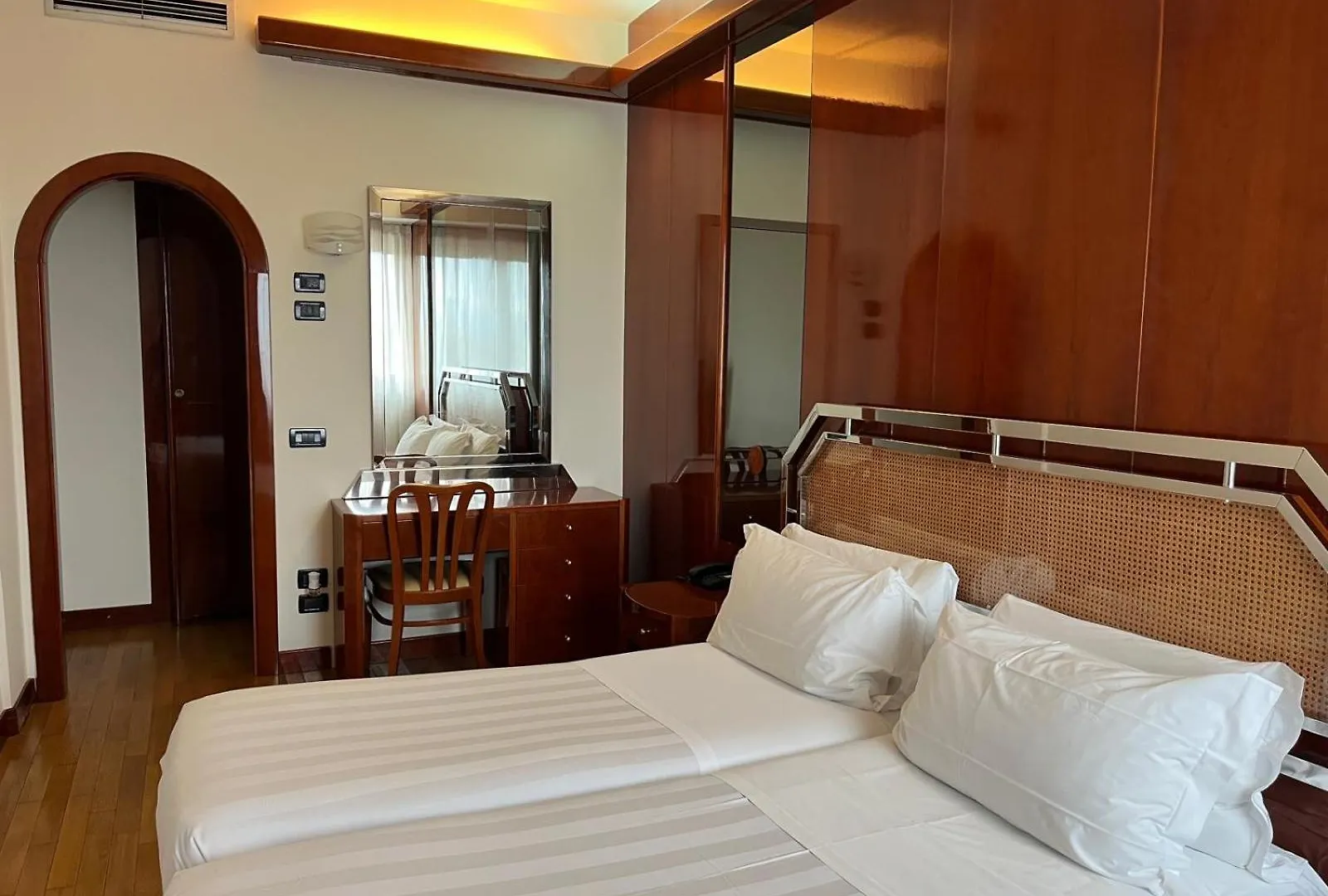 ****  Hotel Napoleon Lucques Italie